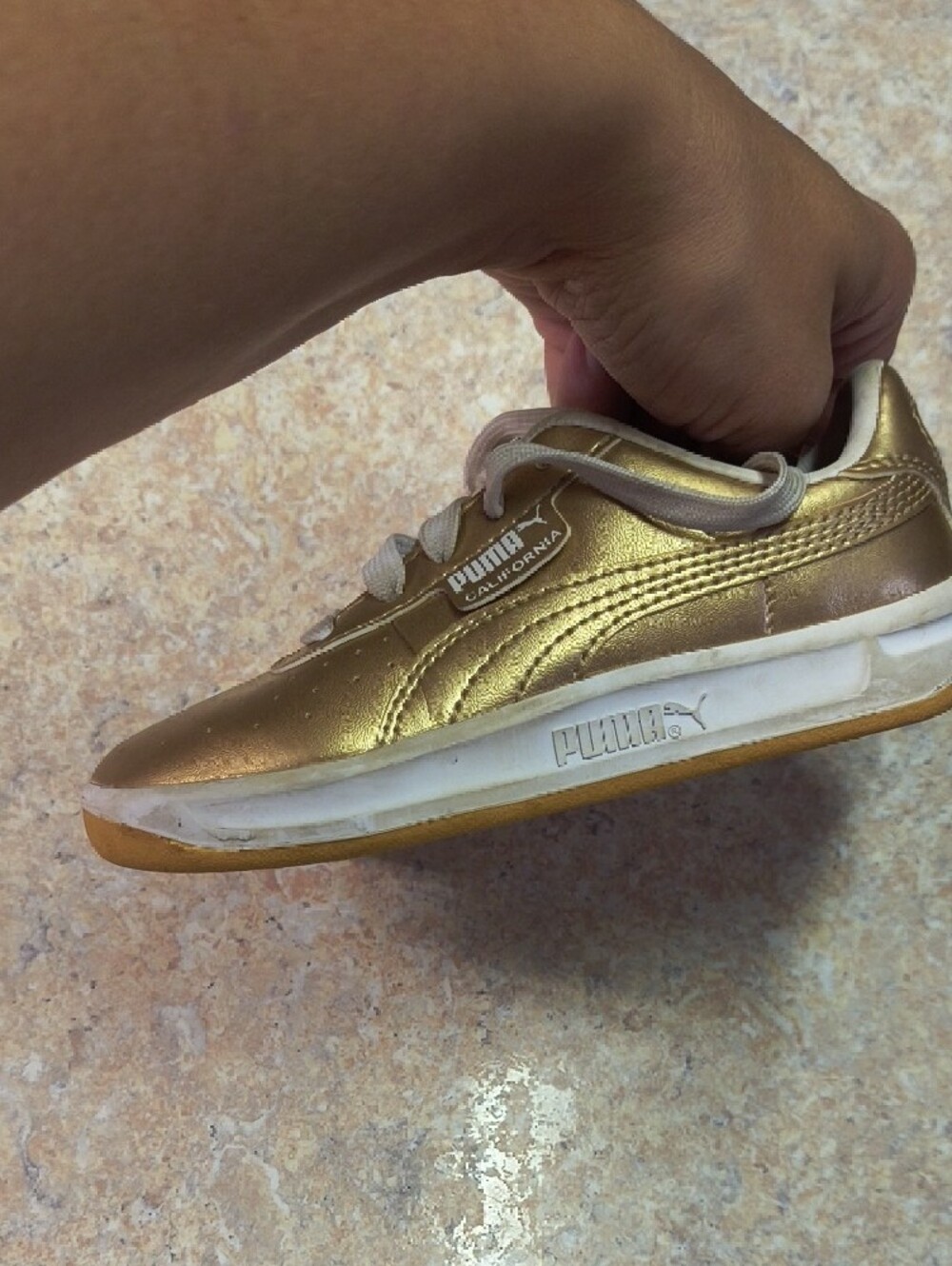 Puma Girls California Metallic Rose Gold Sneakers Size 10 GUC - Picture 4 of 7